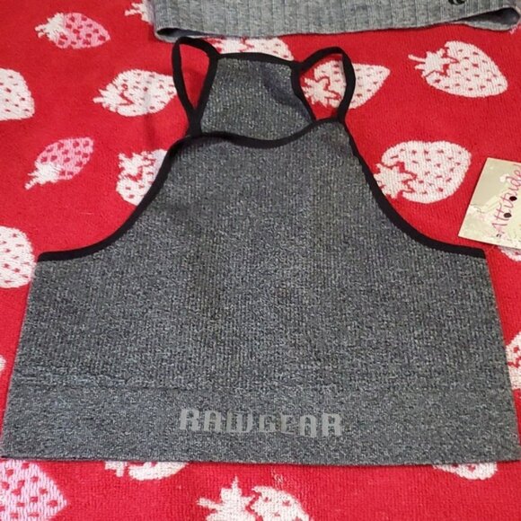 Lot Of 2  MARIKA Sport Bra And Crop Top - Picture 5 of 7